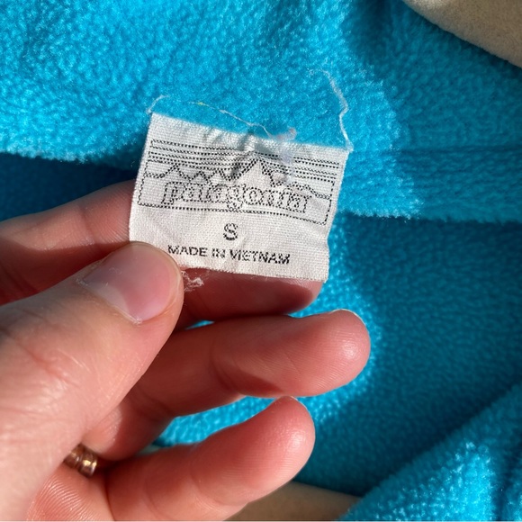 Patagonia | Fleece Reversible Pullover Quarter Zip Jacket - Picture 14 of 14